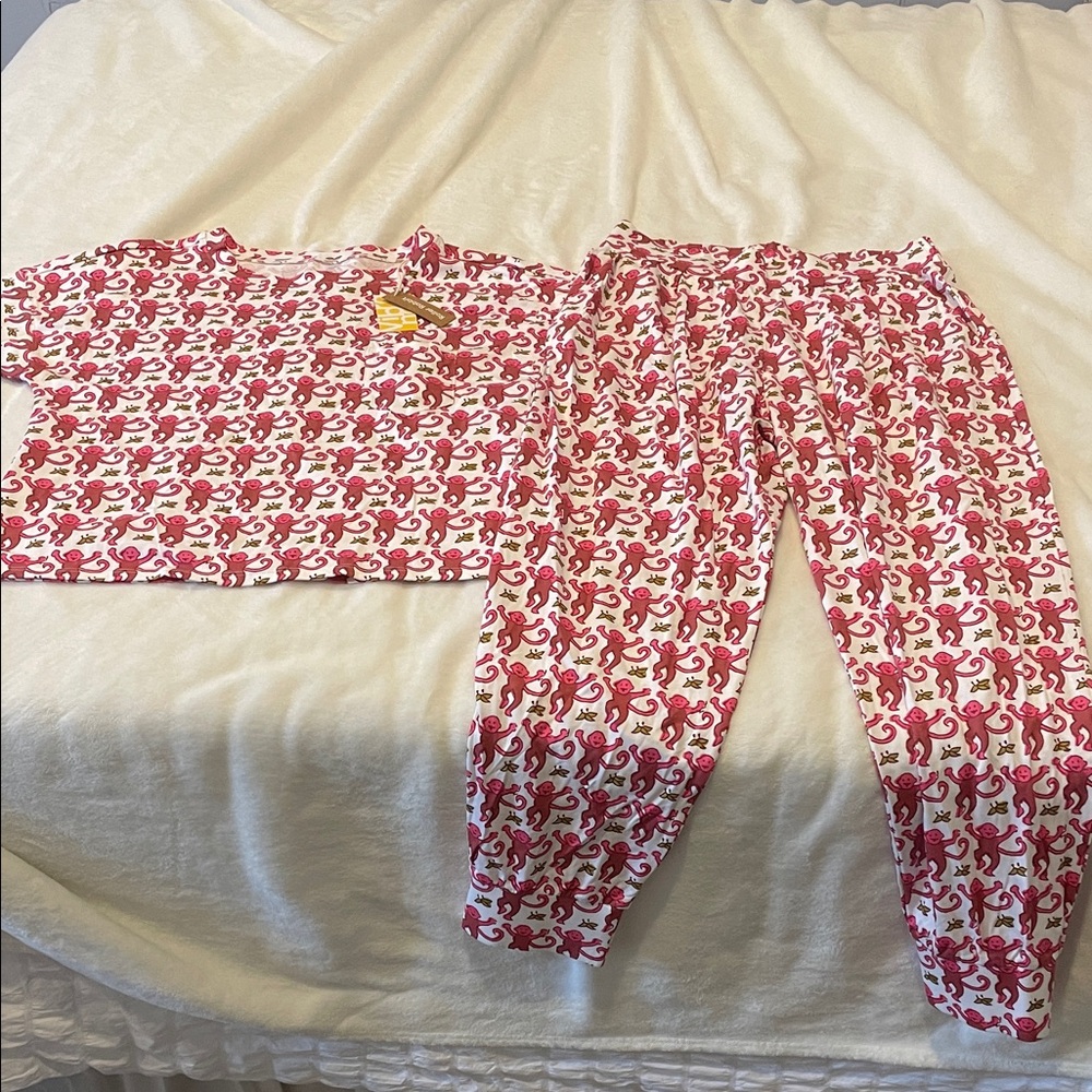 Roller Rabbit Pink Monkey tee Pajama Set